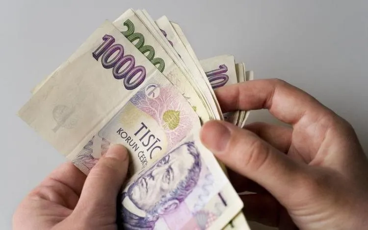 Курс чеської крони в Києві
Обмін CZK на UAH Київ
Актуальний курс крони в Києві Курс чеської крони в Києві
Обмін CZK на UAH Київ
Актуальний курс крони в Києві