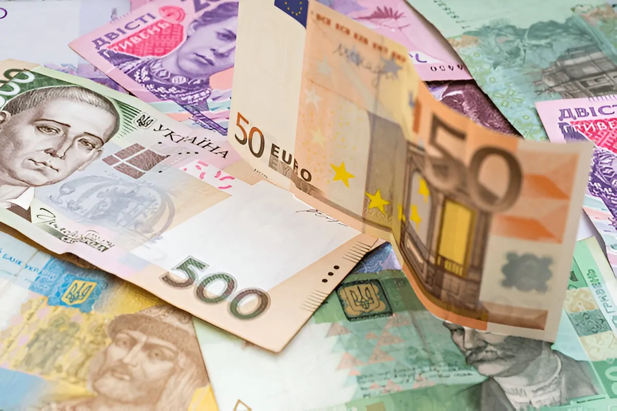 Курс евро к гривне в Киеве
Обмен евро в Киеве
Продать евро в Киеве Курс евро к гривне в Киеве
Обмен евро в Киеве
Продать евро в Киеве